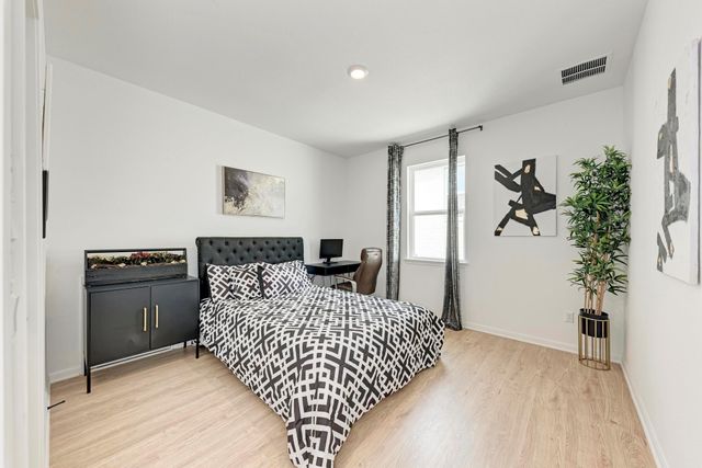 5028 Olimpico WAY, Leander, TX 78641