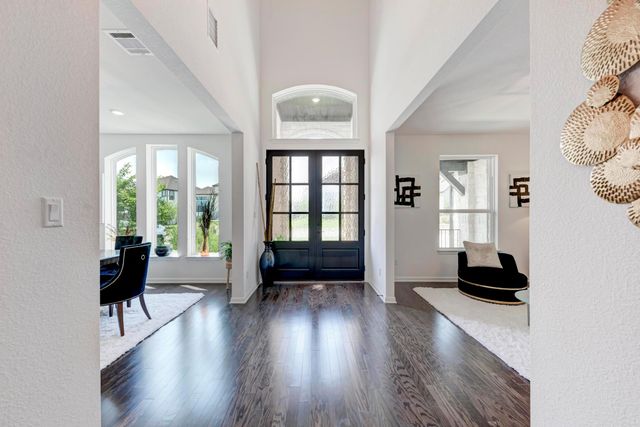 5028 Olimpico WAY, Leander, TX 78641