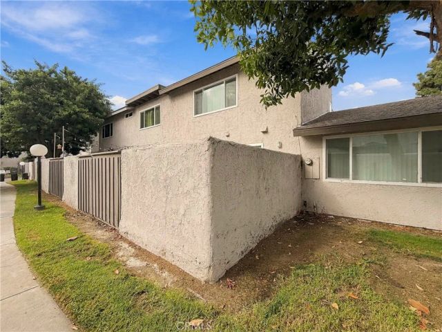 382 N Via Milano, Anaheim, CA 92806
