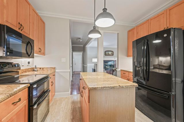 5008 N Kings Hwy., Myrtle Beach, SC 29577