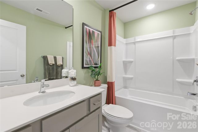 6605 Fire Lily Lane, Charlotte, NC 28216