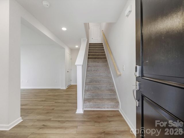 6605 Fire Lily Lane, Charlotte, NC 28216