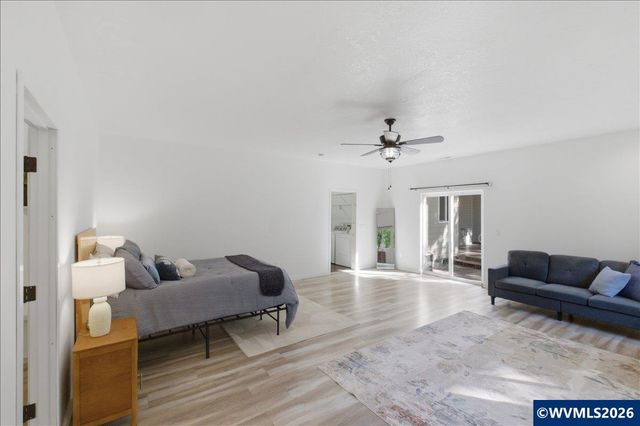 740 Gray Pine St, Lyons, OR 97358