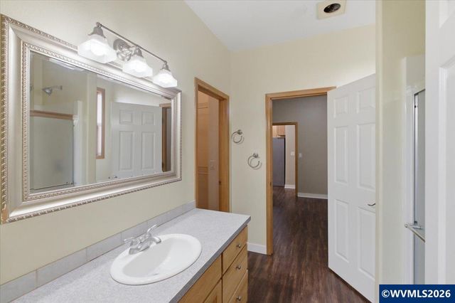 740 Gray Pine St, Lyons, OR 97358