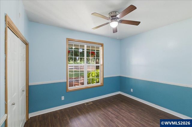 740 Gray Pine St, Lyons, OR 97358