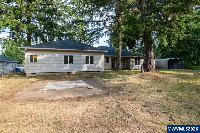 740 Gray Pine St, Lyons, OR 97358