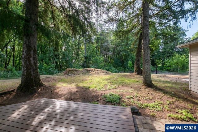 740 Gray Pine St, Lyons, OR 97358