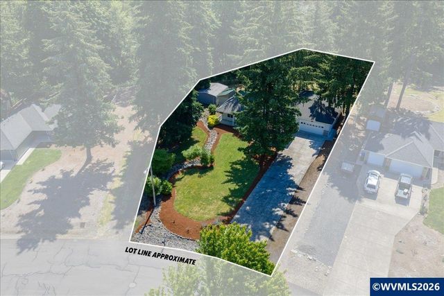 740 Gray Pine St, Lyons, OR 97358