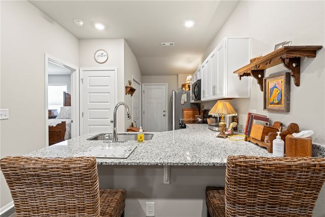 218 NW 67th Avenue, Bentonville, AR 72713