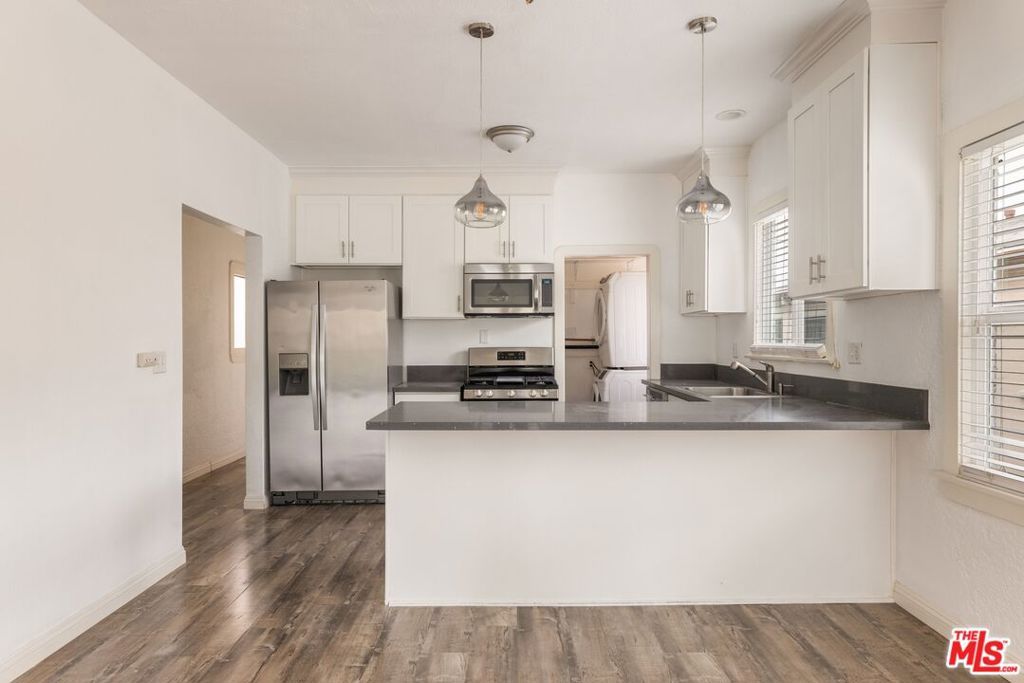 351 N Spaulding Avenue, Los Angeles, CA 90036 — photo 3