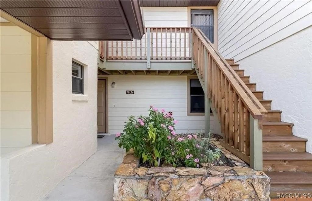 370 E Glassboro Court, Hernando, FL 34442