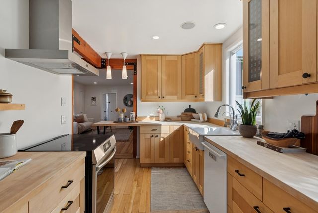 998 Virginia St, Berkeley, CA 94710