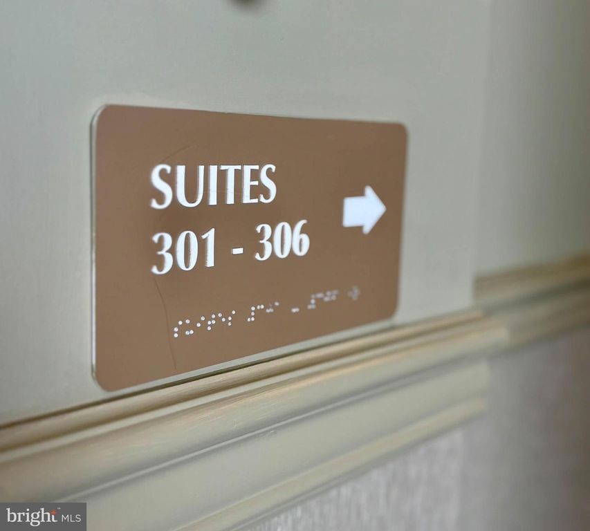 2360 ROUTE 33 #301, Robbinsville, NJ 08691