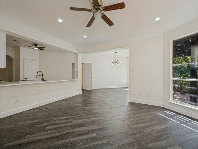 607 Biscayne Drive, Mansfield, TX 76063