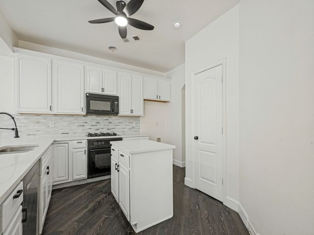 607 Biscayne Drive, Mansfield, TX 76063