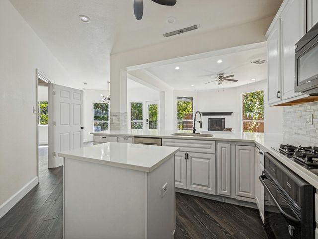 607 Biscayne Drive, Mansfield, TX 76063