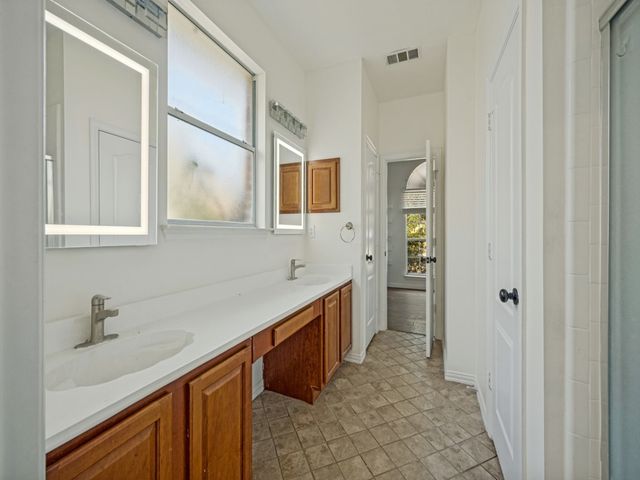 607 Biscayne Drive, Mansfield, TX 76063