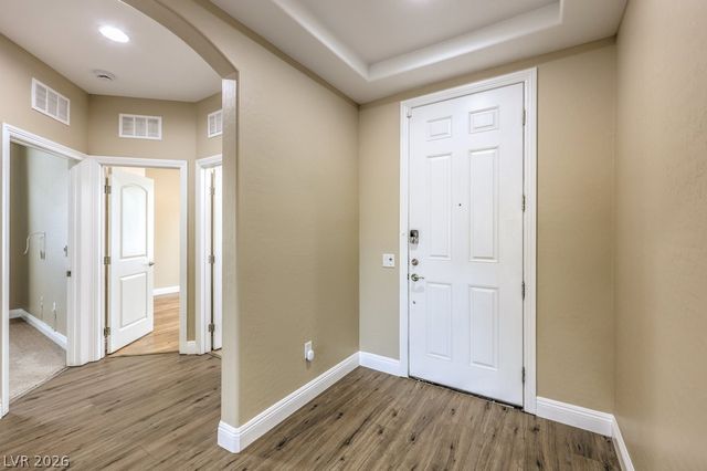 9476 Chandler Springs Avenue, Las Vegas, NV 89148