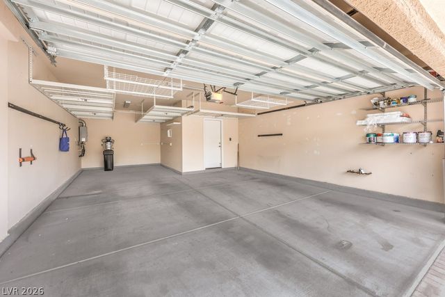 9476 Chandler Springs Avenue, Las Vegas, NV 89148