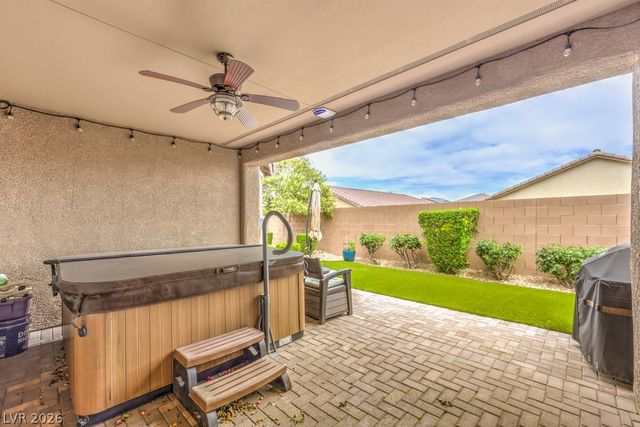 9476 Chandler Springs Avenue, Las Vegas, NV 89148