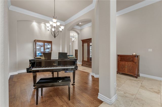 5403 Crosswater Drive, College Station, TX 77845