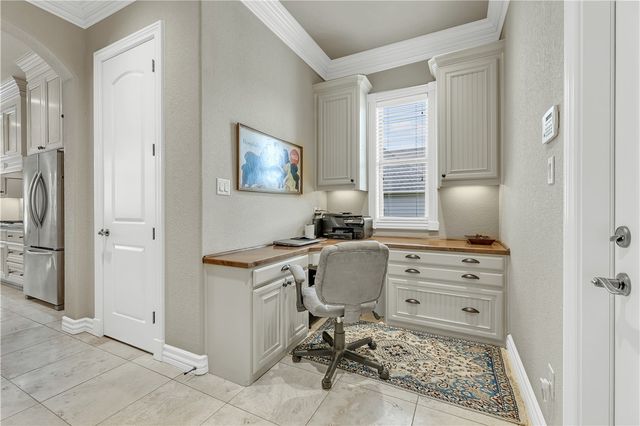 5403 Crosswater Drive, College Station, TX 77845