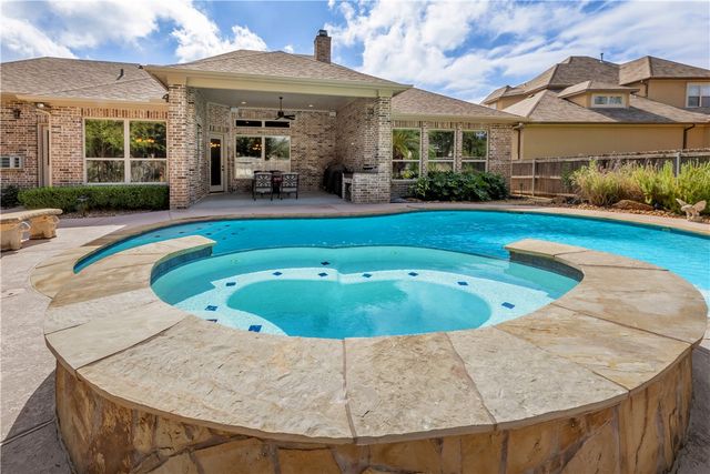 5403 Crosswater Drive, College Station, TX 77845