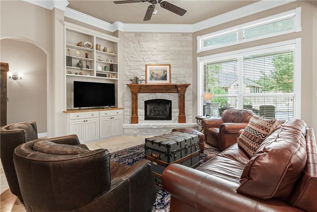 5403 Crosswater Drive, College Station, TX 77845