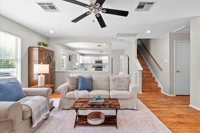 9021 Kimono Ridge DR, Austin, TX 78748