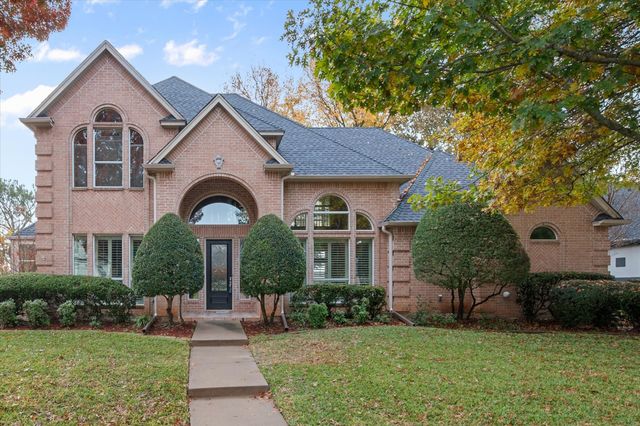 1440 Southern Hills Drive, Mansfield, TX 76063