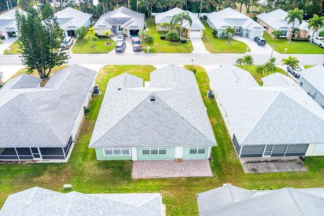 6144 Alexandria Circle, Fort Pierce, FL 34982