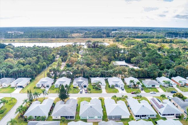 6144 Alexandria Circle, Fort Pierce, FL 34982