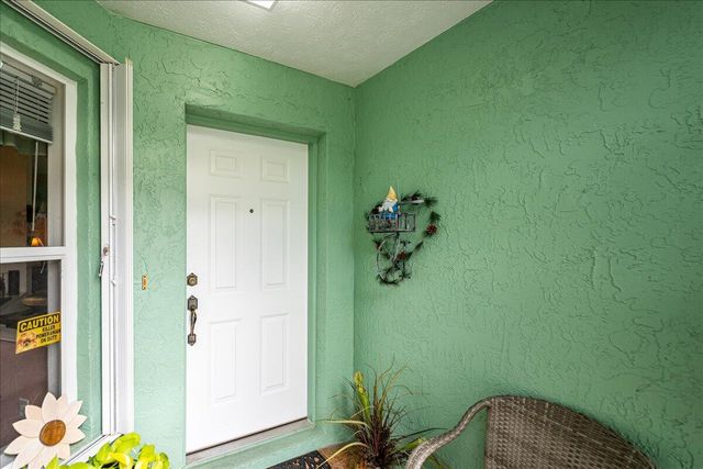 6144 Alexandria Circle, Fort Pierce, FL 34982