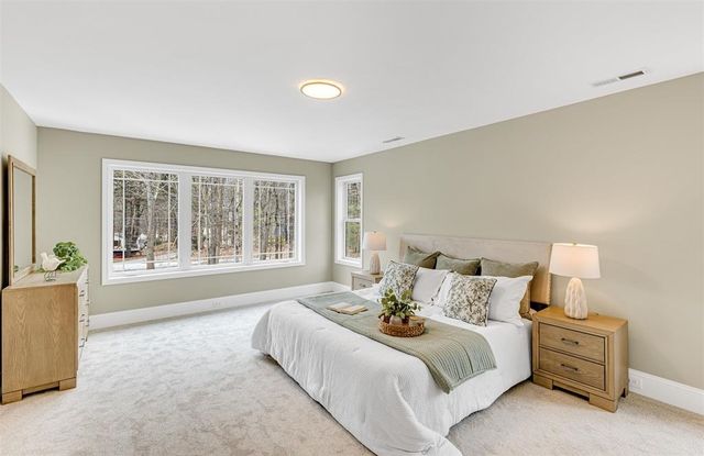 9 Trues Parkway, Sandown, NH 03873