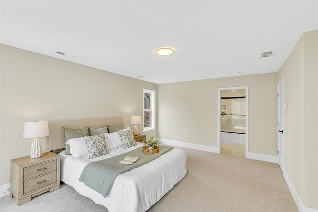 9 Trues Parkway, Sandown, NH 03873