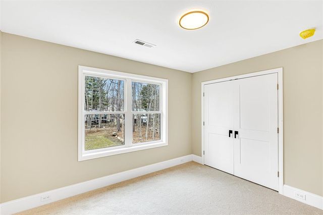 9 Trues Parkway, Sandown, NH 03873