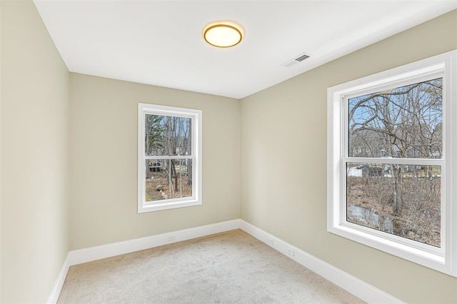 9 Trues Parkway, Sandown, NH 03873