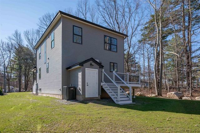 9 Trues Parkway, Sandown, NH 03873