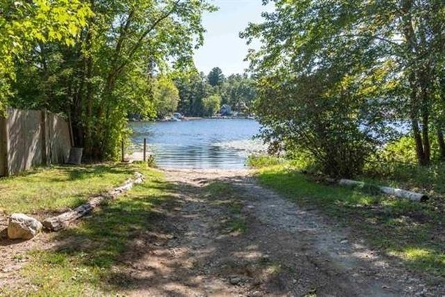 9 Trues Parkway, Sandown, NH 03873