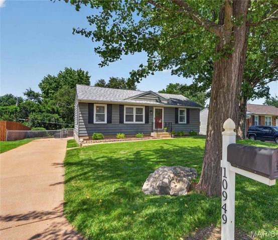 10949 Coral Ridge Drive, St Louis, MO 63123