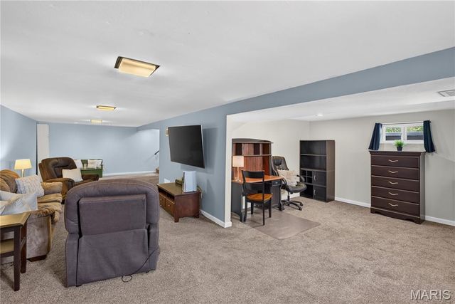 10949 Coral Ridge Drive, St Louis, MO 63123