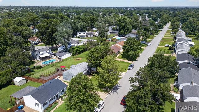 10949 Coral Ridge Drive, St Louis, MO 63123