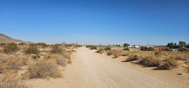 Dalton Avenue, Mojave, CA 93501