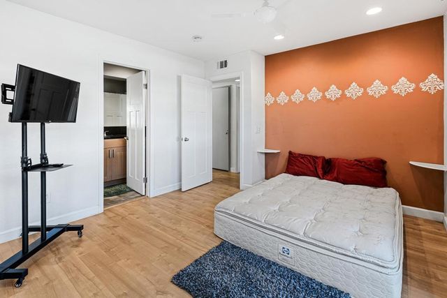 1950 S Palm Canyon Drive 107, Palm Springs, CA 92264