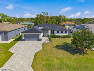 4618 Catalina LN, Bonita Springs, FL 34134