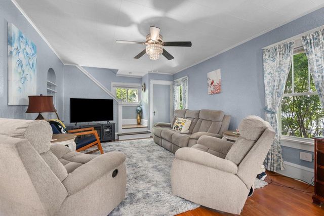707 E BREWSTER STREET, Appleton, WI 54911