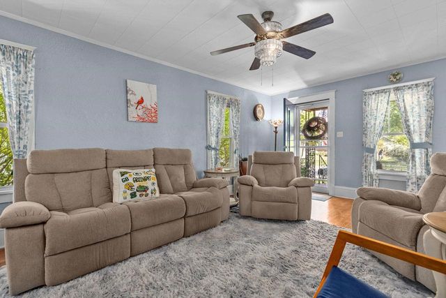 707 E BREWSTER STREET, Appleton, WI 54911