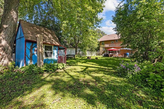 707 E BREWSTER STREET, Appleton, WI 54911