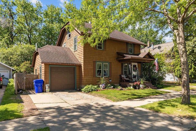 707 E BREWSTER STREET, Appleton, WI 54911