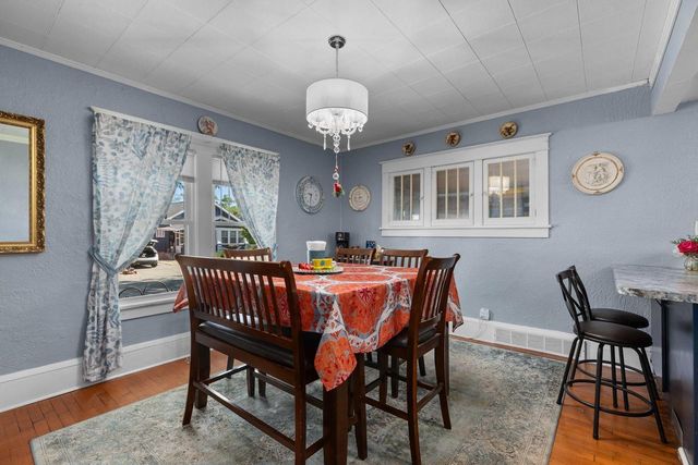 707 E BREWSTER STREET, Appleton, WI 54911